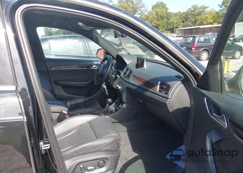 2018 Audi Q3 2.0T Sport Premium из США, поврежденный, VIN WA1HCCFS5JR009062